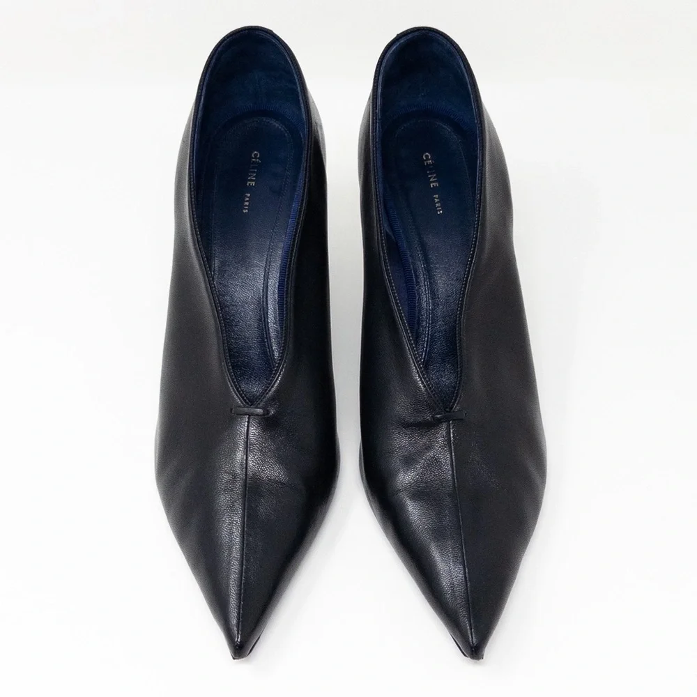 Celine Phoebe Philo Soft V-Neck Pumps 70 EU 40 Pointed Toe Cone Heel Black Nappa